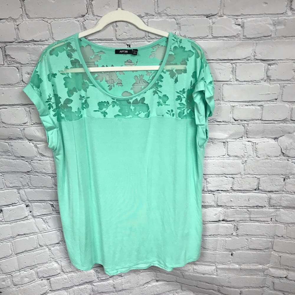 Apt 9 turquoise cotton top